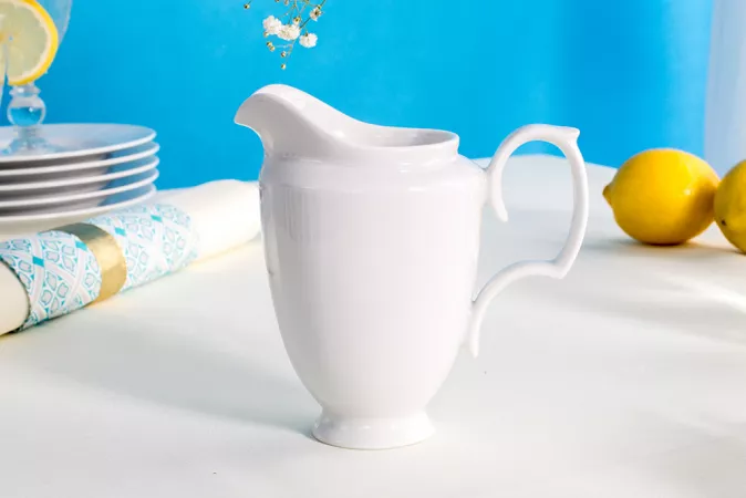 Dzbanuszek 0,3 L Altom Design - MariaPaula Biała L01 Dzbanuszek 0,3 L Altom Design - MariaPaula Biała L01