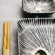 Zestaw do sushi dla 2 osób (4 el.) z pałeczkami Tokyo Design Studio - Tokusa Brown 33847